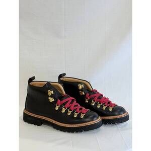 NEW FRACAP women's nebraska leather boot in black